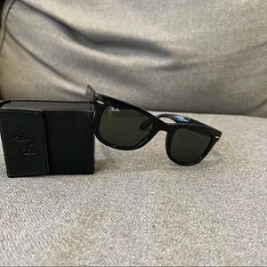 Ray Ban Wayfarer Sunglasses